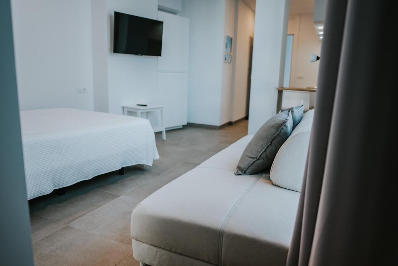 Apartamentos Zhr Захара де лос Атунес Екстериор снимка